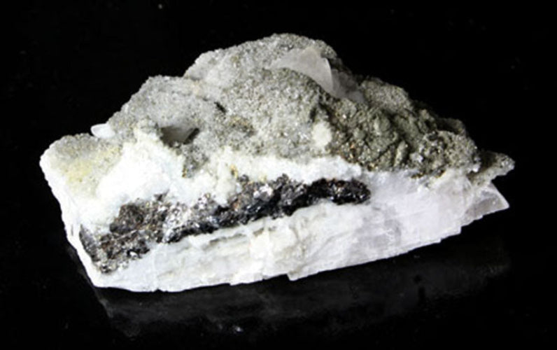 10143_back of Calcite block and angelwing crystals