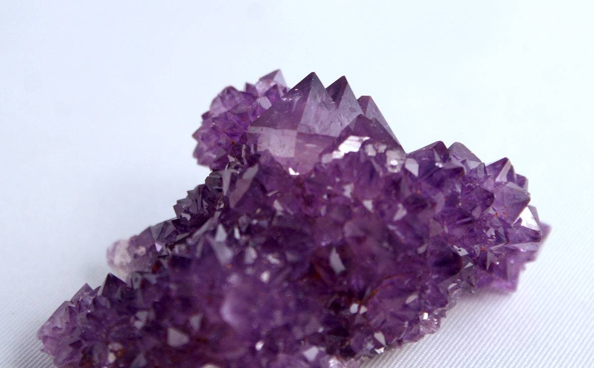 10301_amethyst_showing top crystals