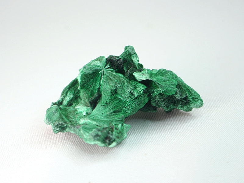 10377 Fibrous Malachite front view