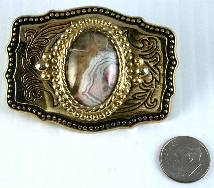 40505 Belt Buckle with crazy lace cab - index with dime