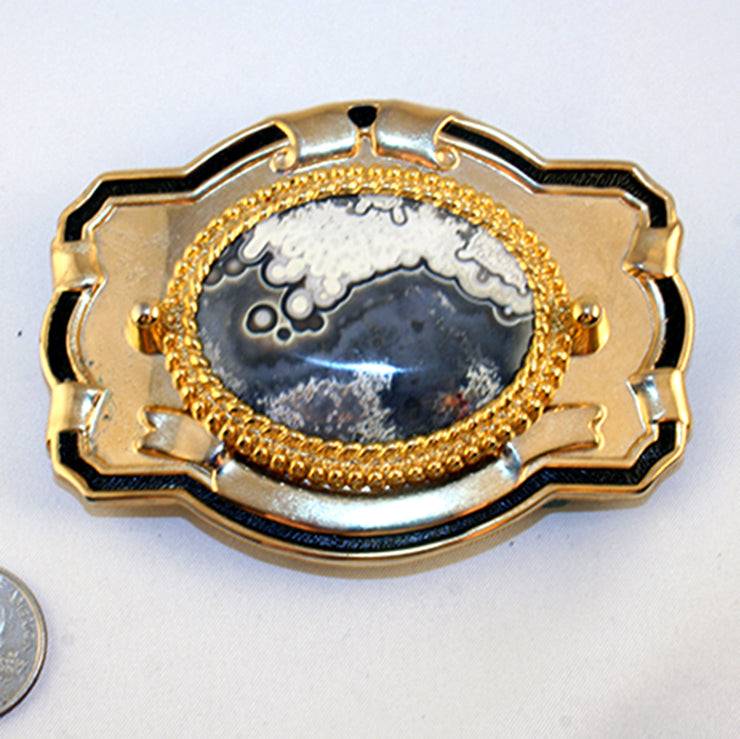 40520_Belt buckle with crazy lace cab in grey and white