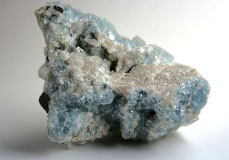 10088-side view of blue, galena and clear crystals