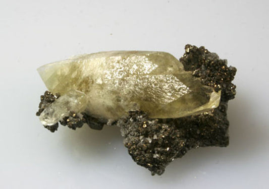 Crystal - Quartz crystal spear on Chalcopyrite and Galena from Missouri