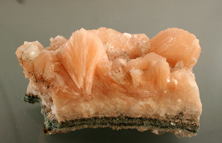 Stilbite - bowtie partial crystal-front