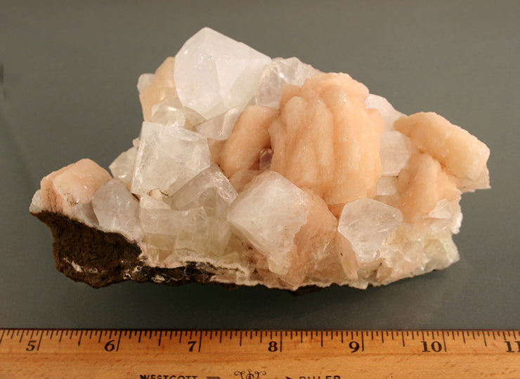 Stilbite - bowtie partial crystal with Apophillite- index