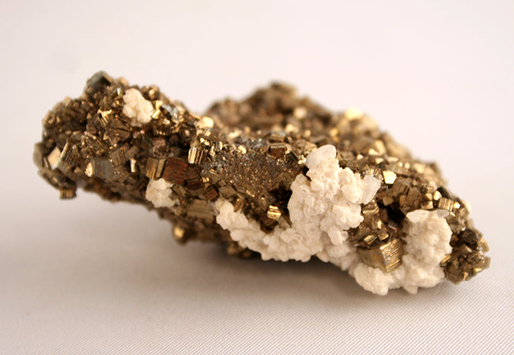 10316_Pyrite crystals and dolomite-closeup of dolomite