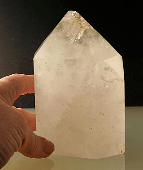quartz-pillar_with hand for size