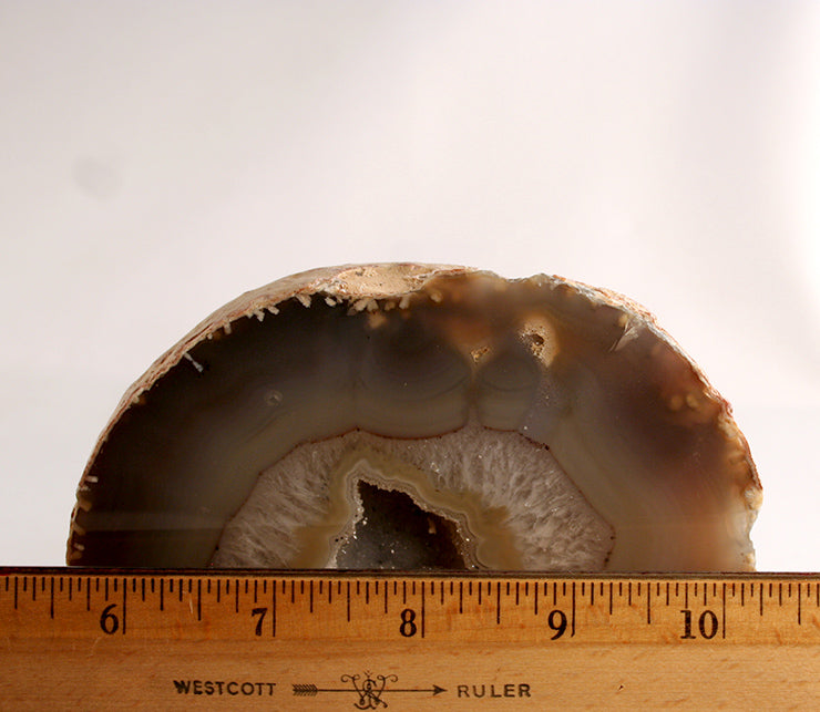 Agate half with agate bands, crystal band - index