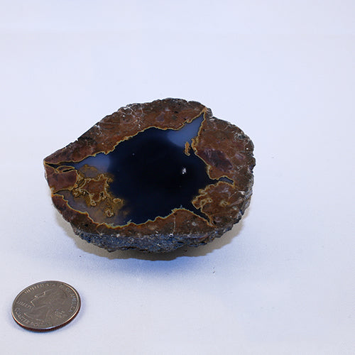 Agate - Thunderegg half-round from Friend Ranch, Oregon