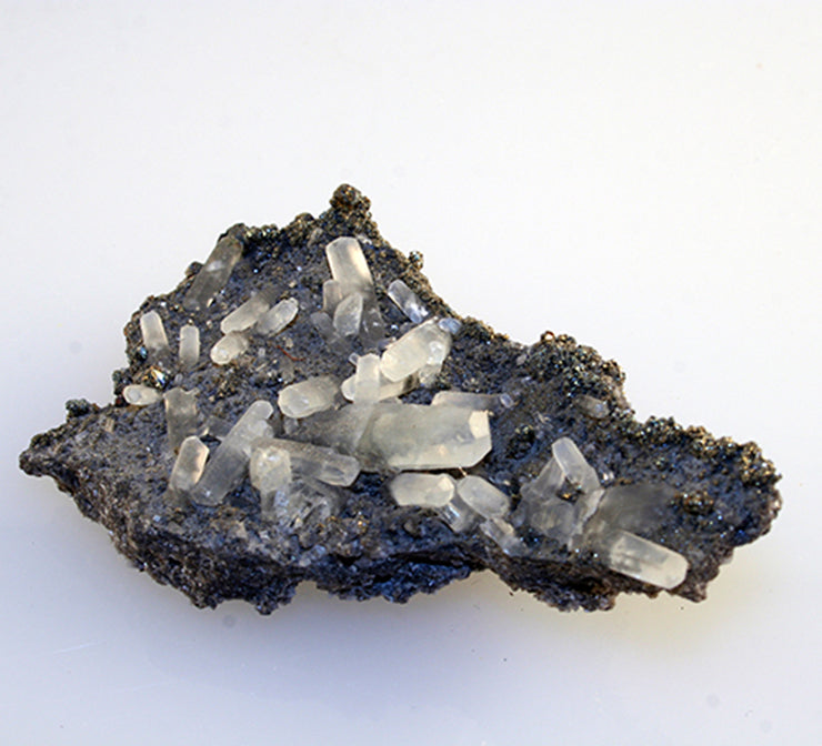 10112-quartz and pyrite -side view