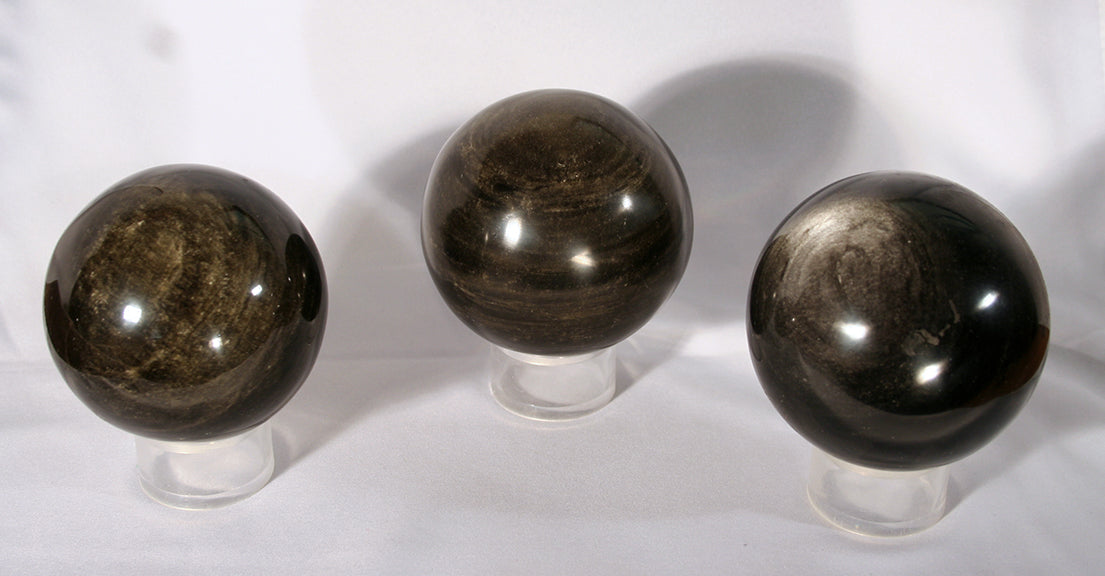 Spheres - showing variety of gold sheens